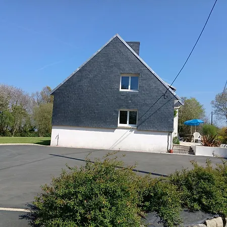 De Pellein Holiday home Quemeneven